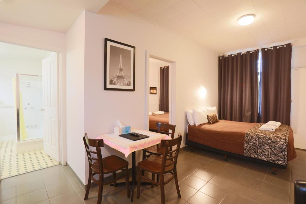 The Esplanade Motel Лейкс-Энтранс Экстерьер фото